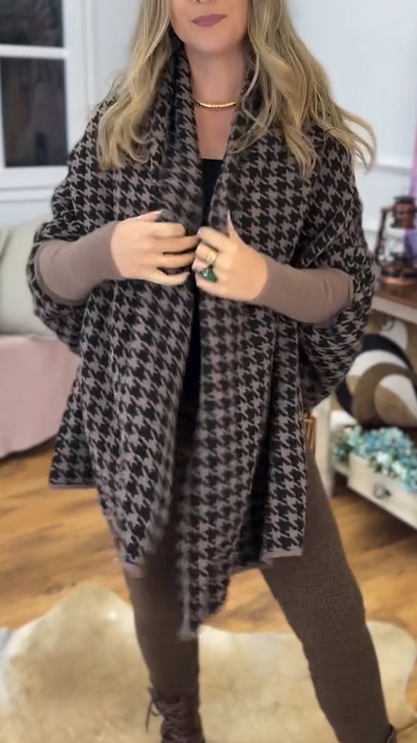 Ladies Printed Spliced Knitted Casual Cardigan