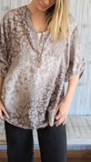 Womens V-neck Printed Sequin Casual Top
