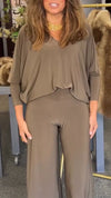 Womens V-neck Solid Color Loose Casual Suit