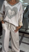 Women V-neck Heart-printed Hollow Casual Suit