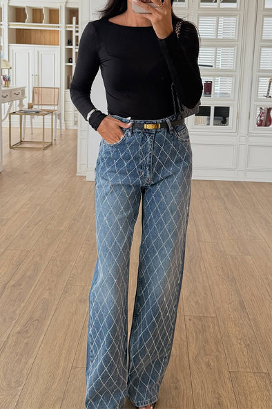 Women Relaxed Diamond Straight Jeans