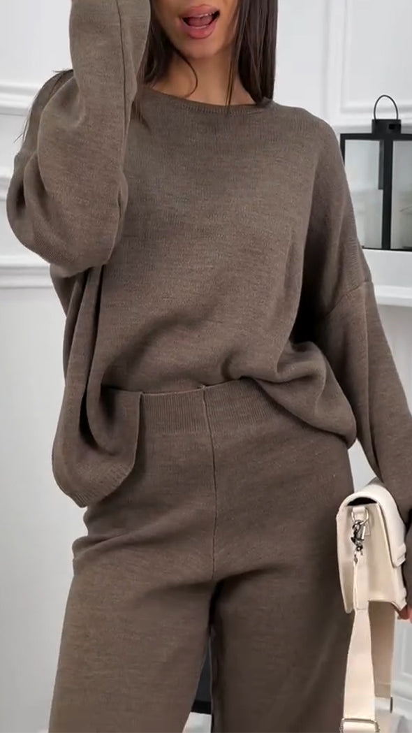 Women Round Neck Solid Color Casual Suit
