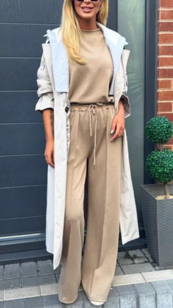Women Round Neck Solid Color Casual Suit